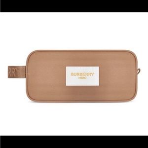 Burberry beauty parfums cosmetic bag pouch tote new beige